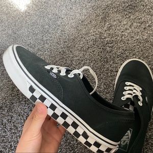 Black Vans
